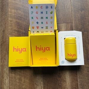 Hiya Kids Daily Multivitamin Set